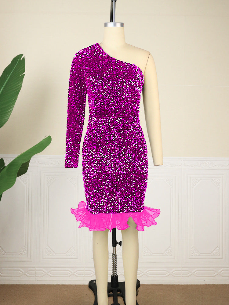 Damen Glamouröser Abendkleid mit funkelnden Pailletten und Rüschenabschluss R&B