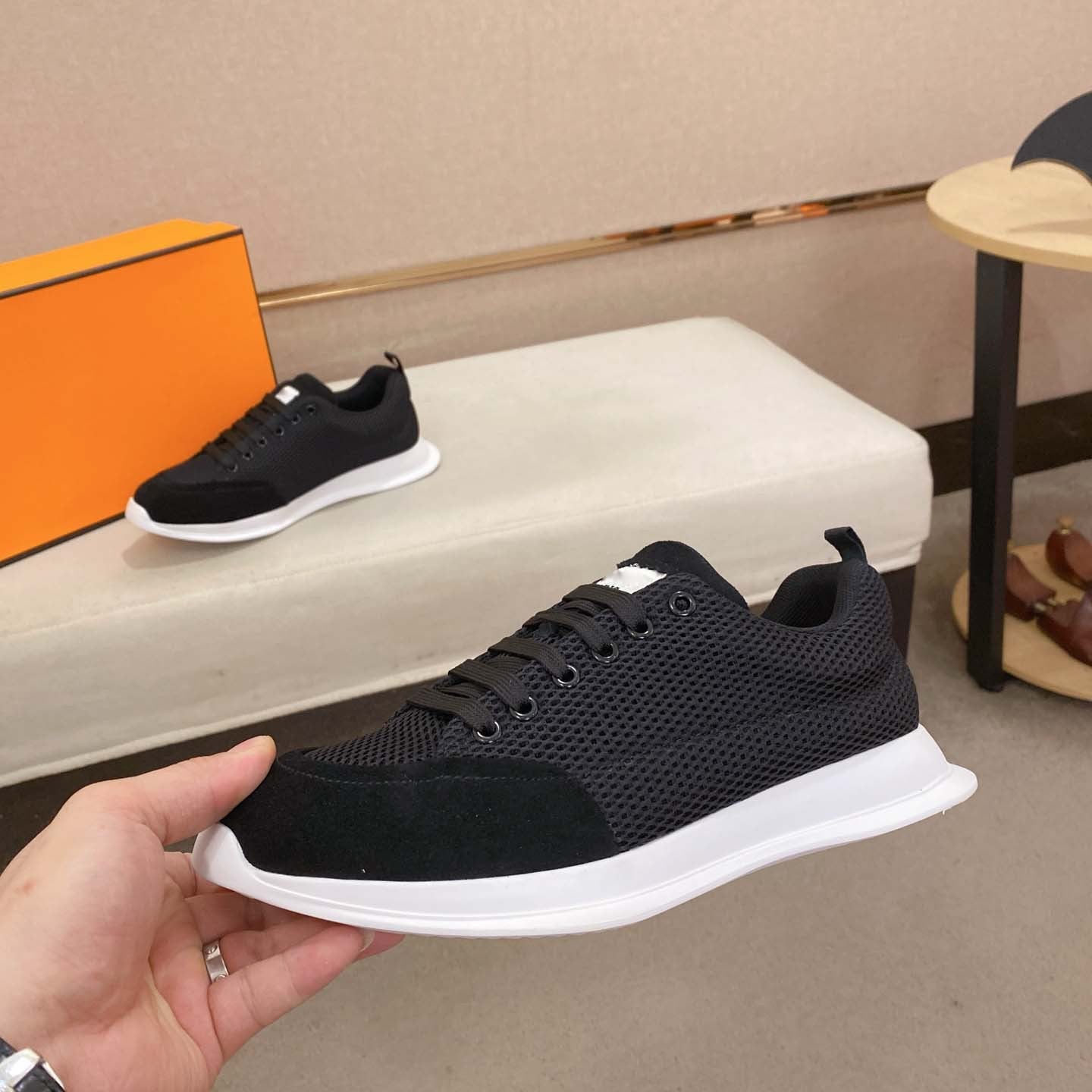 Damen Sportliche Sneakers mit atmungsaktiver Mesh-Oberfläche und rutschfester Sohle R&B