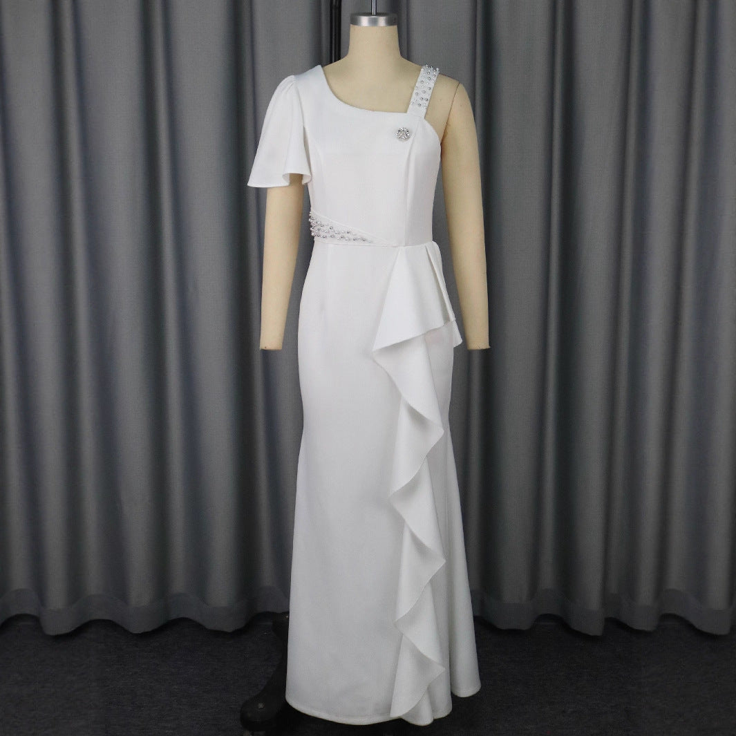 Damen Elegantes Abendkleid mit asymmetrischem Schnitt und Rüschen R&B