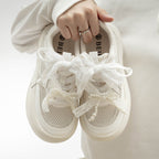 Damen Plattform Sneakers mit dekorativen Perlen und luftiger Mesh-Oberfläche