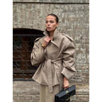 Damen Trenchcoat mit taillierbarem Gürtel und modischen Revers R&B