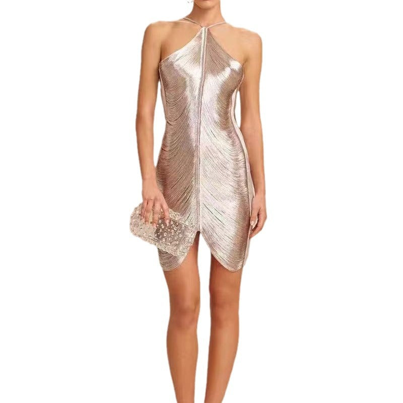 Damen Elegantes Partykleid mit verführerischem Schlitz und goldenen Akzenten R&B