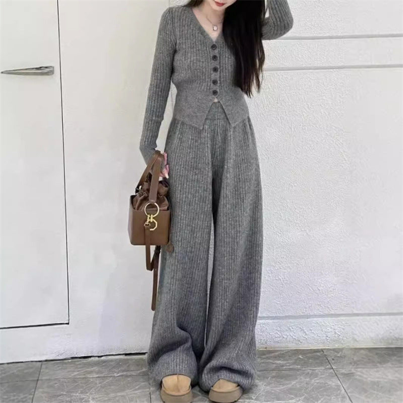 Damen Elegantes gestricktes Jumpsuit mit Knopfdetails und weitem Bein