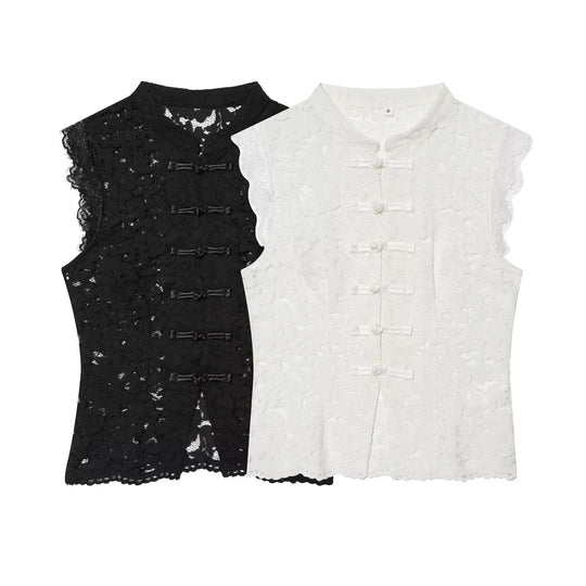 Damen-Spitzenoberteil mit traditionellem Stehkragen und eleganten Knopfdetails R&B