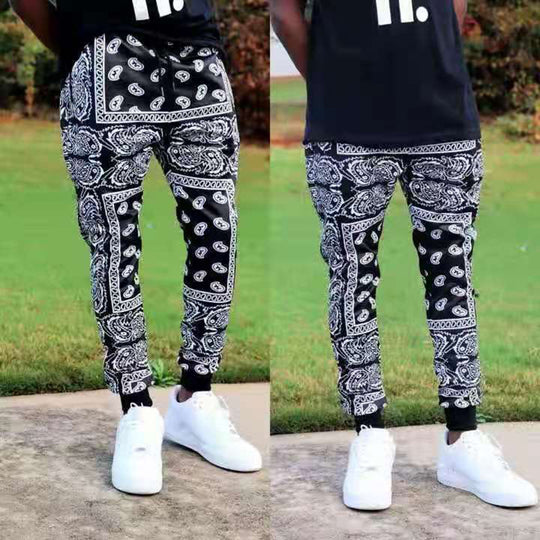 Herren Cargo-Jogginghose im extravaganten Paisley-Muster R&B