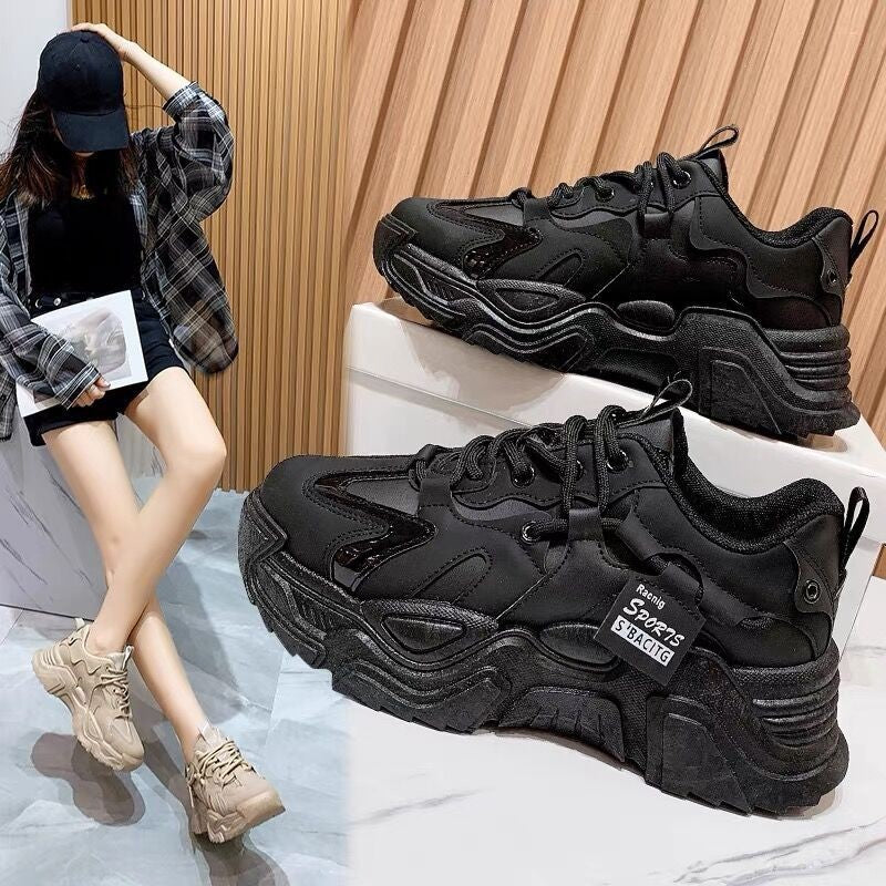 Damen Sportliche Sneakers mit ergonomischem Fußbett R&B