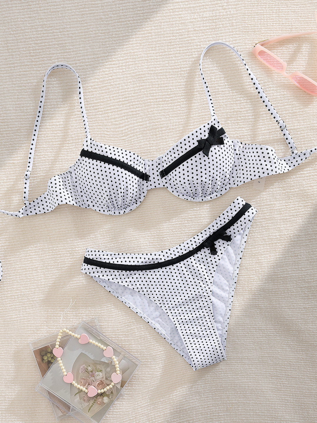 Damen gepunkteter Bikini mit verspieltem Design R&B