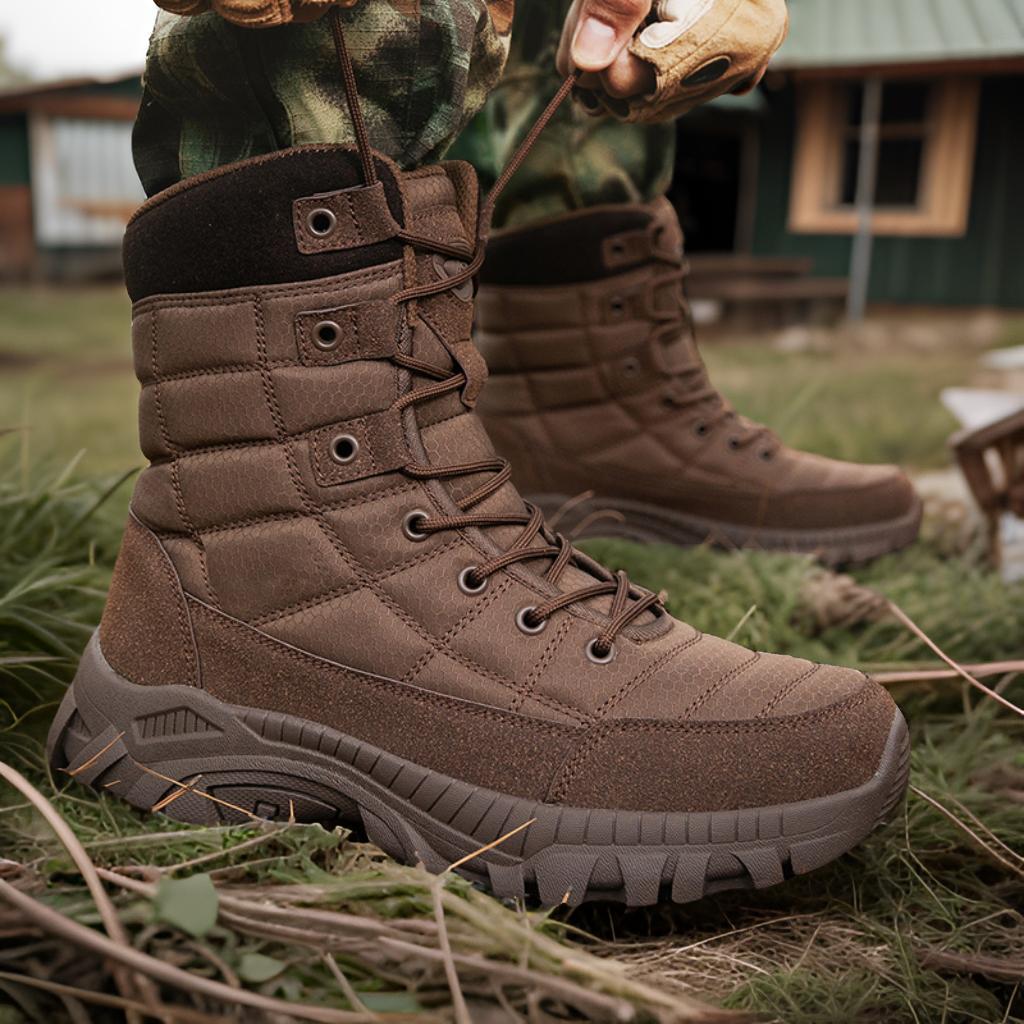 Herren Wintertactical Stiefel mit isolierender Fütterung und rutschfester Sohle R&B