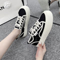 Damen Sportliche Sneakers mit modischem Design und stylischen Akzenten