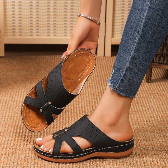 Damen Komfortable und elegante Sandalen mit atmungsaktiven Cut-Outs R&B