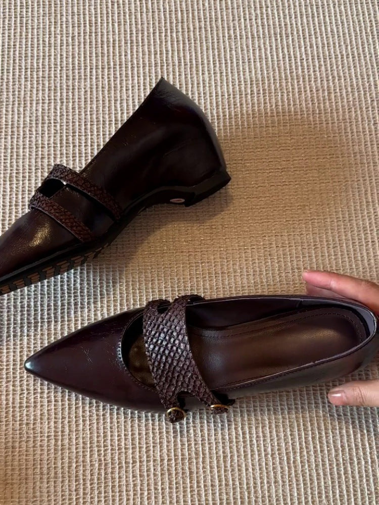 Damen elegante spitze Ballerina-Schuhe mit dekorativen Riemen und Schnallen R&B
