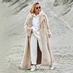 Damen Eleganter, gefütterter Wintermantel mit breitem Revers R&B