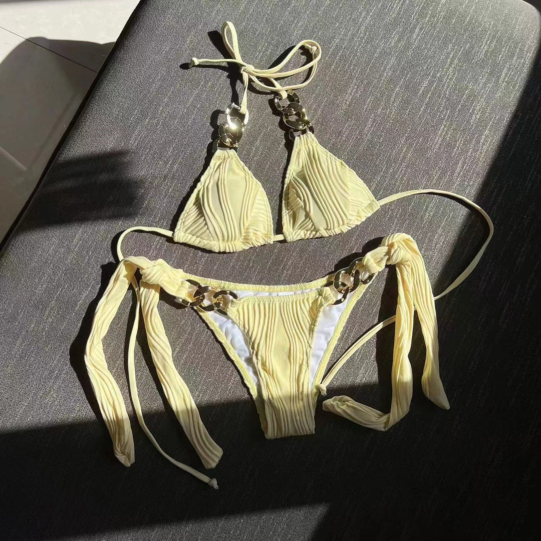 Damen Triangel-Bikini mit plissierten Details und goldenen Akzenten R&B