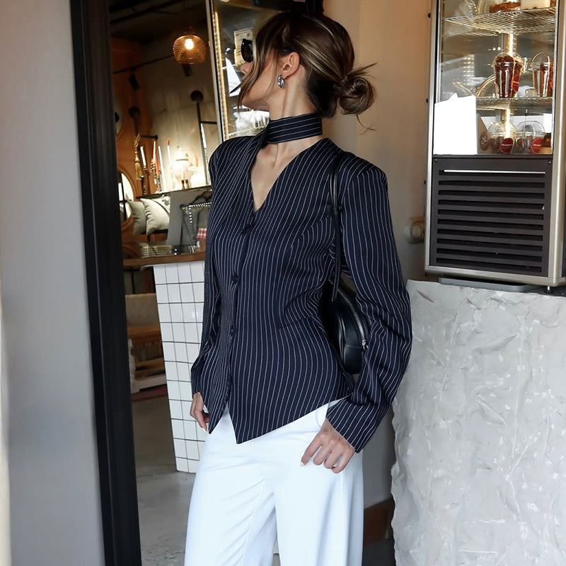 Damen Wickelbluse mit Knopfdetails R&B
