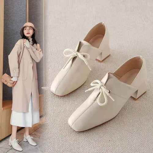 Damen elegante Schnürschuhe mit eckiger Zehenpartie und modischem Absatz R&B