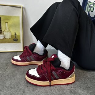 Damen Sportliche Sneakers mit innovativen Dämpfungstechnologien R&B
