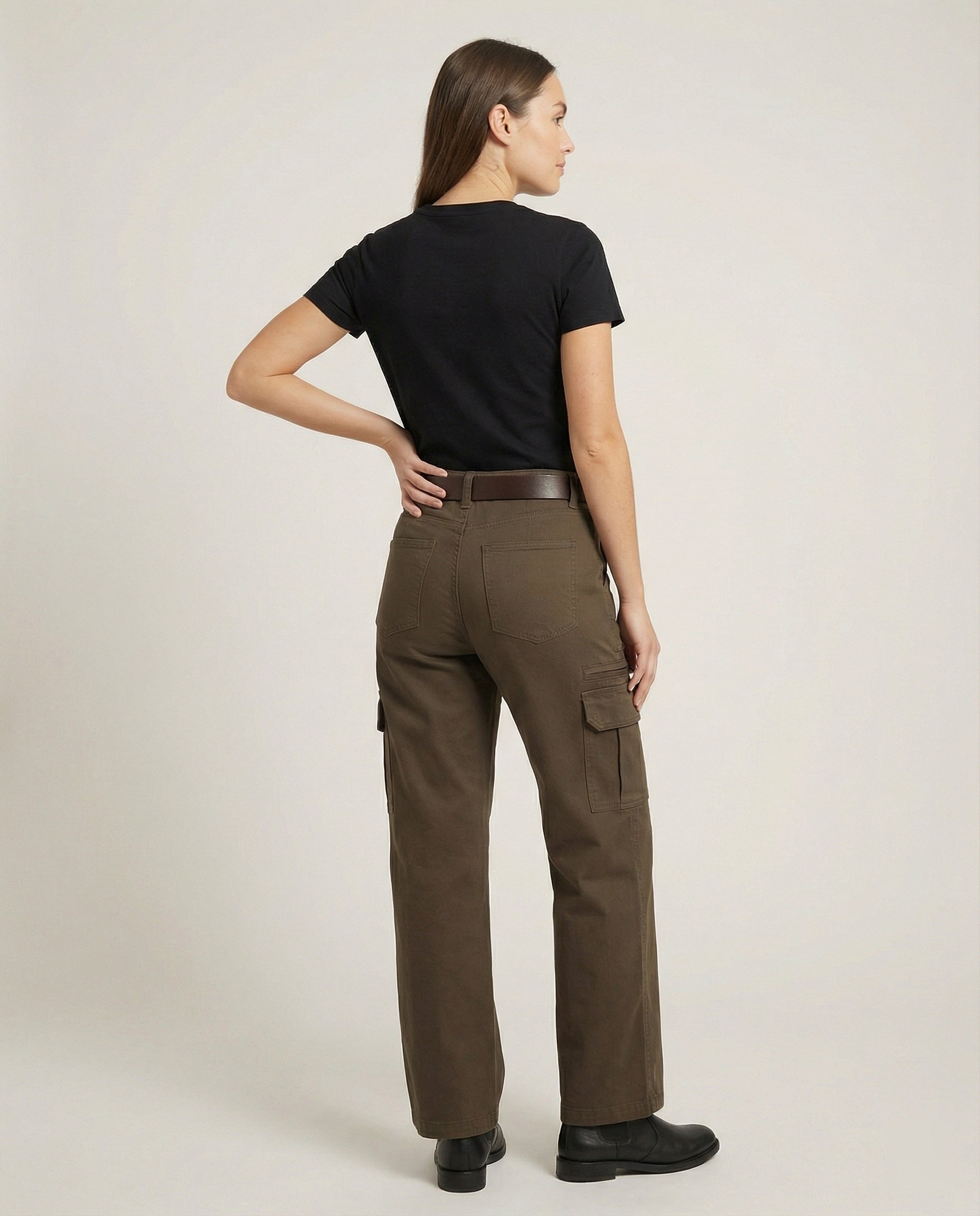 Damen hochgeschnittene Cargohose mit weitem Bein, mehrlagigen Kniepaneelen und verstellbaren Beinlaschen R&B