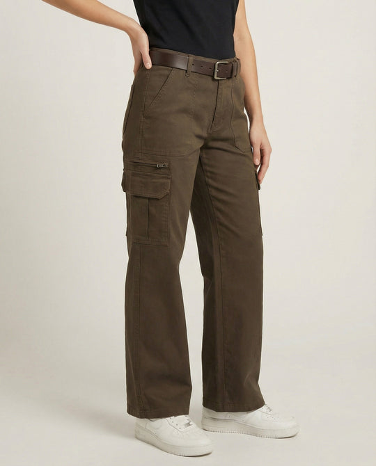 Damen hochgeschnittene Cargohose mit weitem Bein, mehrlagigen Kniepaneelen und verstellbaren Beinlaschen R&B