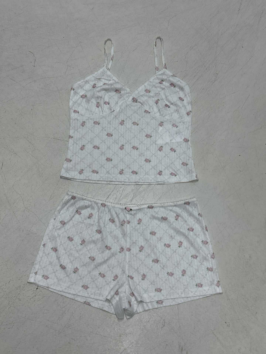 Damen Schlafanzug-Set mit zarten Blumenmustern und verstellbaren Trägern R&B