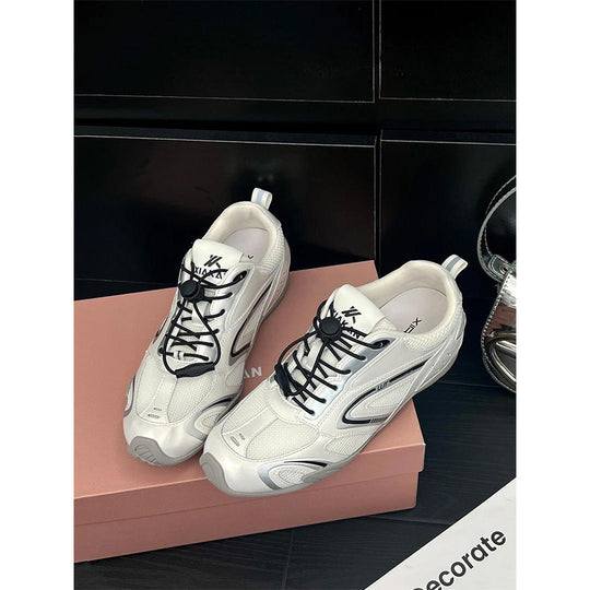 Damen Sportliche Sneakers mit innovativem Schnürsystem und atmungsaktiver Sohle R&B