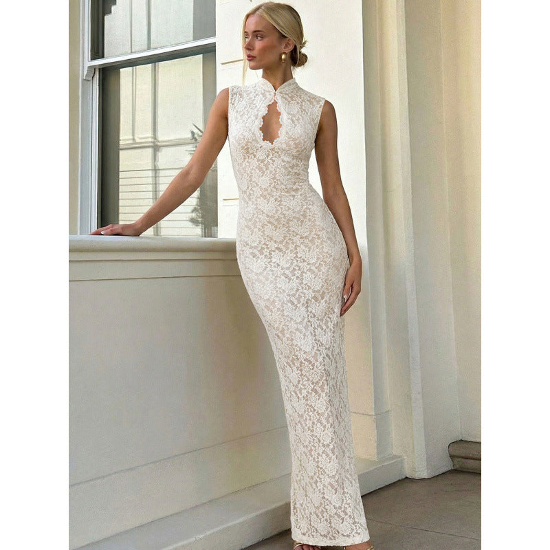 Damen Spitzenkleid mit hohem Kragen und figurbetonter Silhouette R&B