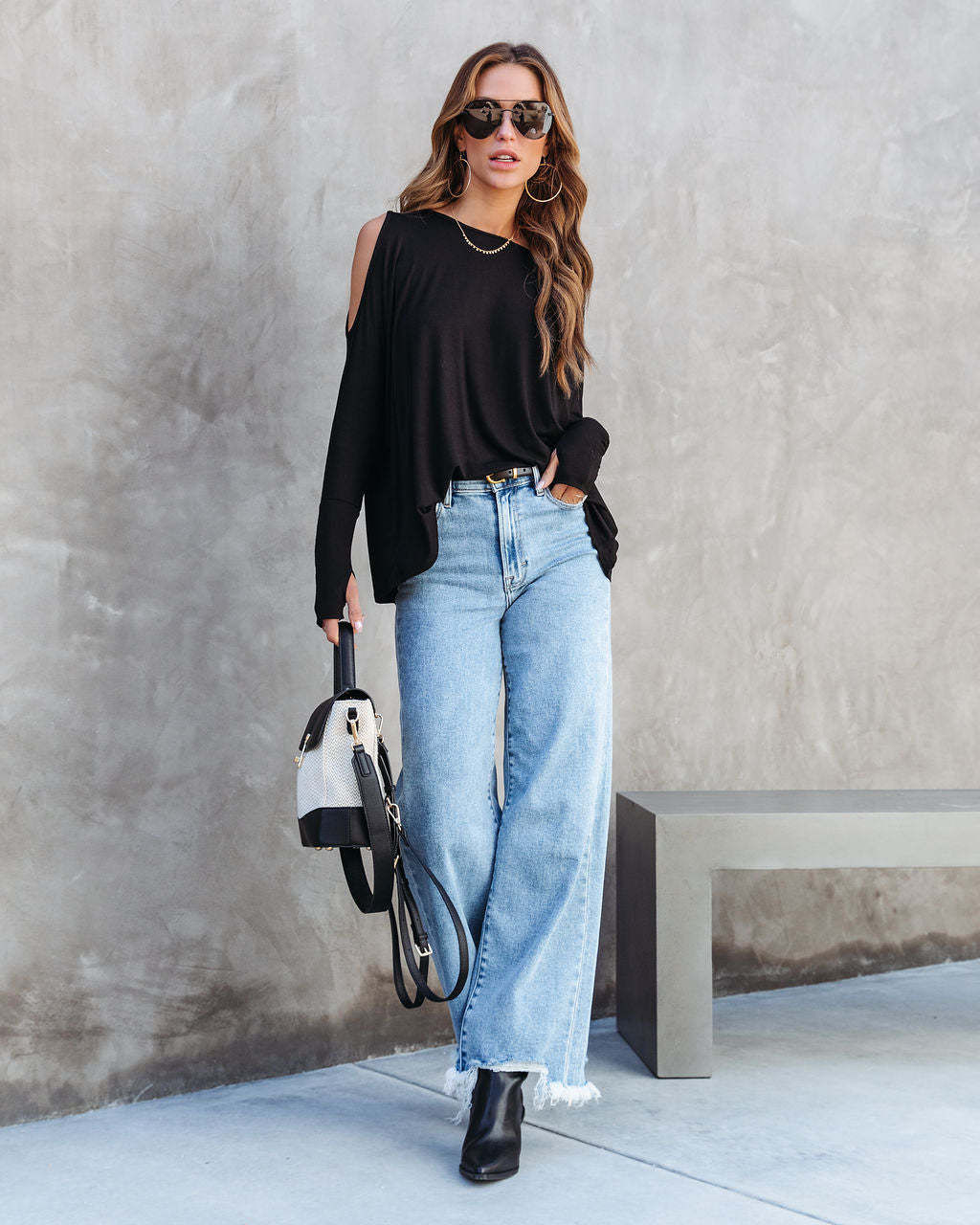 Damen Lässiger Oversized Pullover mit Cut-Out-Ärmeln R&B