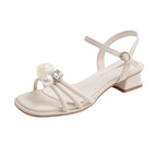 Damen Elegante Sandalen mit floralen Akzenten und feinem Riemchen R&B
