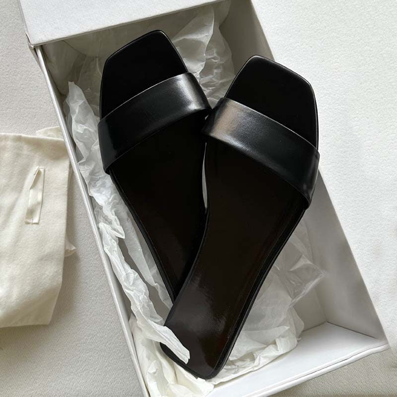Damen Elegante Slipper mit breitem Riemendesign R&B