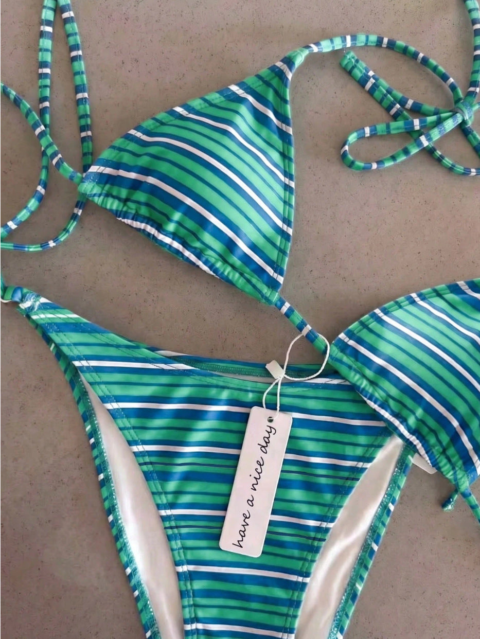 Damen Triangel-Bikini mit klassischem Punktmuster R&B