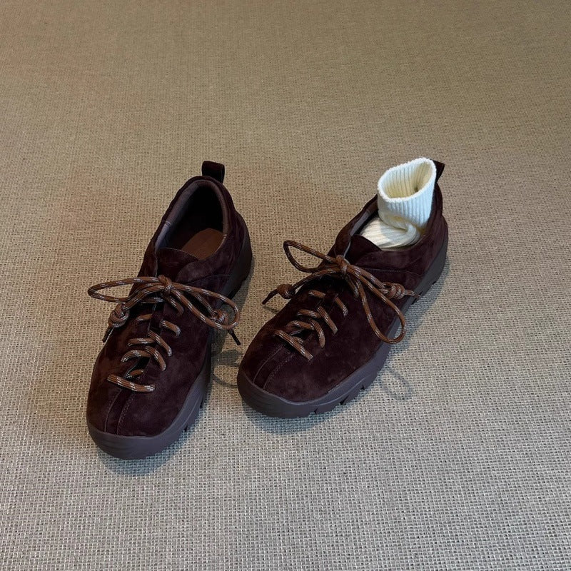 Damen Sportliche Sneaker mit samtiger Wildlederoberfläche und rutschfester Sohle R&B