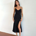 Damen Elegantes Maxikleid mit verspielten Rüschendetails und tiefem Schlitz EB