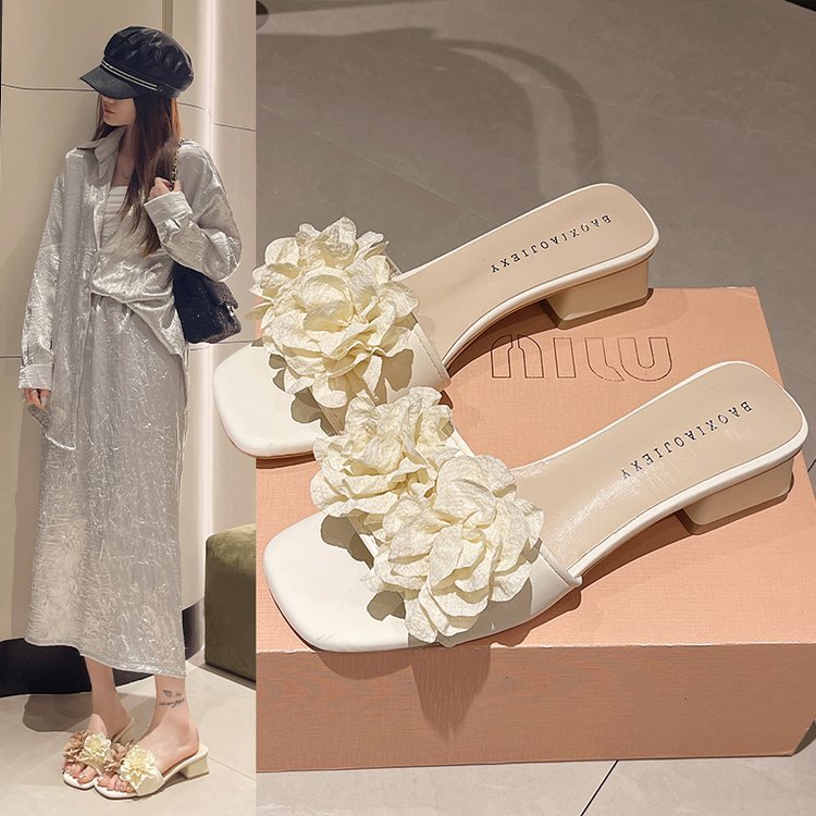 Damen dekorative Mules mit Blumenakzent R&B