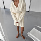 Damen bequemer Schlafanzug mit Knopfleiste und kurzen Hosen R&B