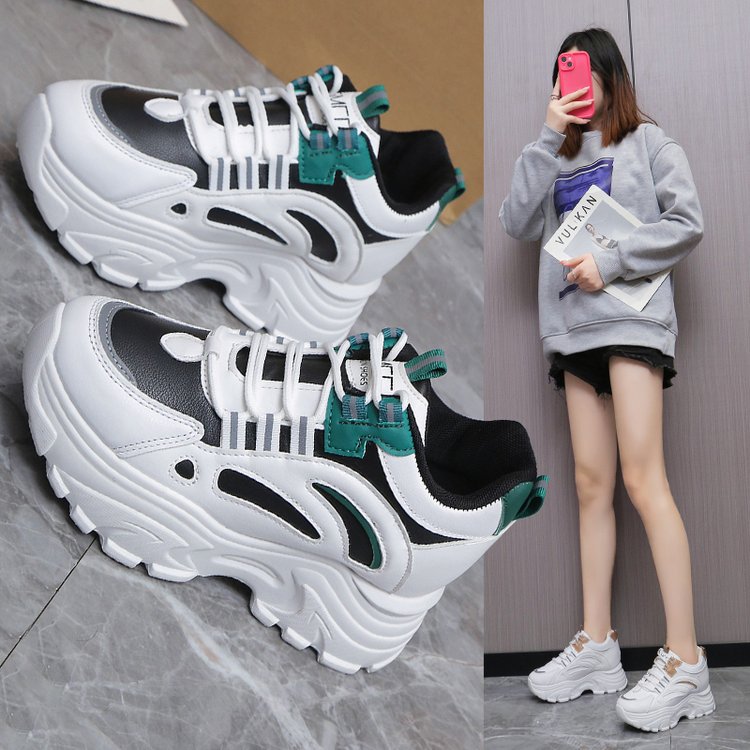 Damen Sportliche Sneakers mit innovativem Schnürsystem und federleichter Dämpfung R&B