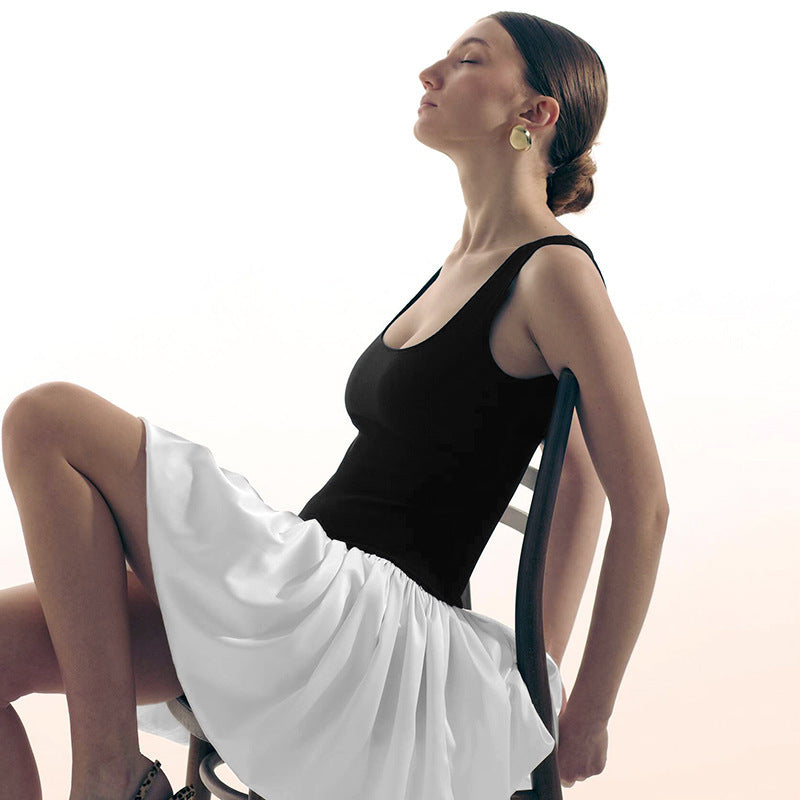 Damen Sportives Mini-Kleid mit lässigem Schnitt und voluminösem Rock R&B
