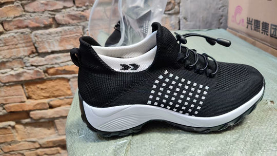 Damen Leichte und atmungsaktive Sportschuhe mit flexiblem Schnellschnürsystem R&B
