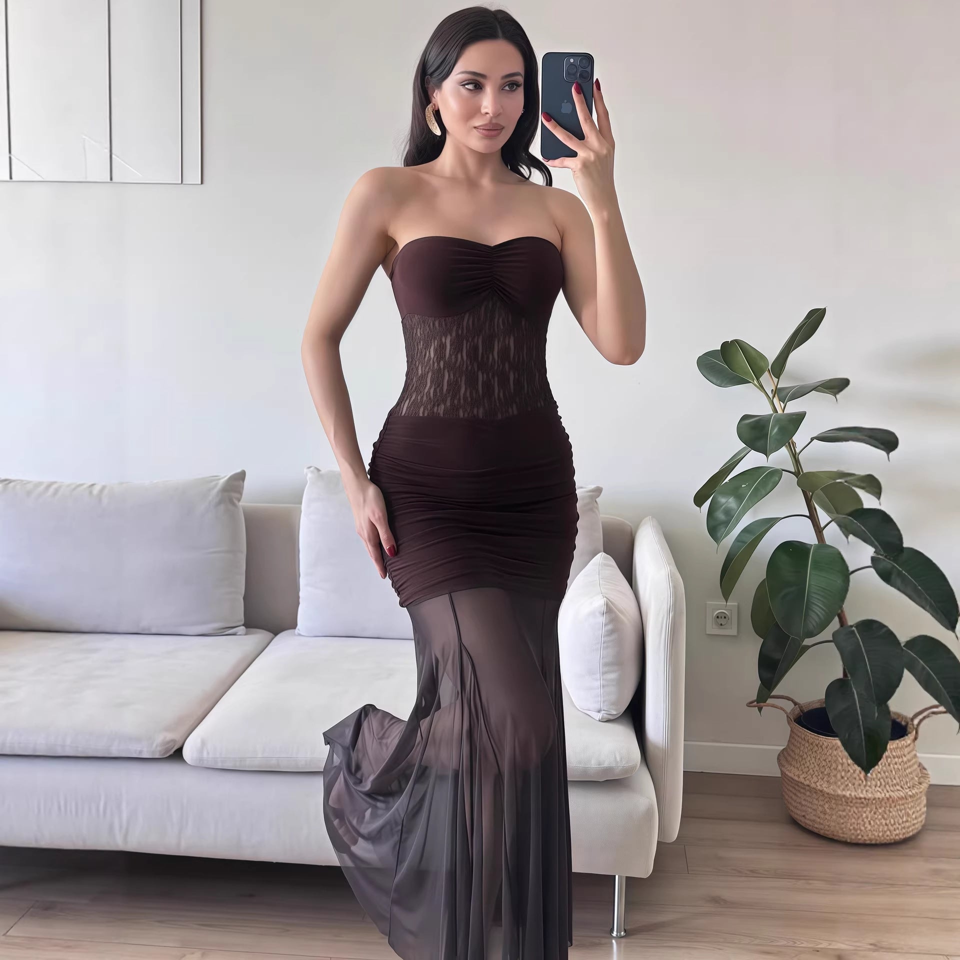 Damen Elegantes bodenlanges Kleid mit Spitzenakzenten R&B