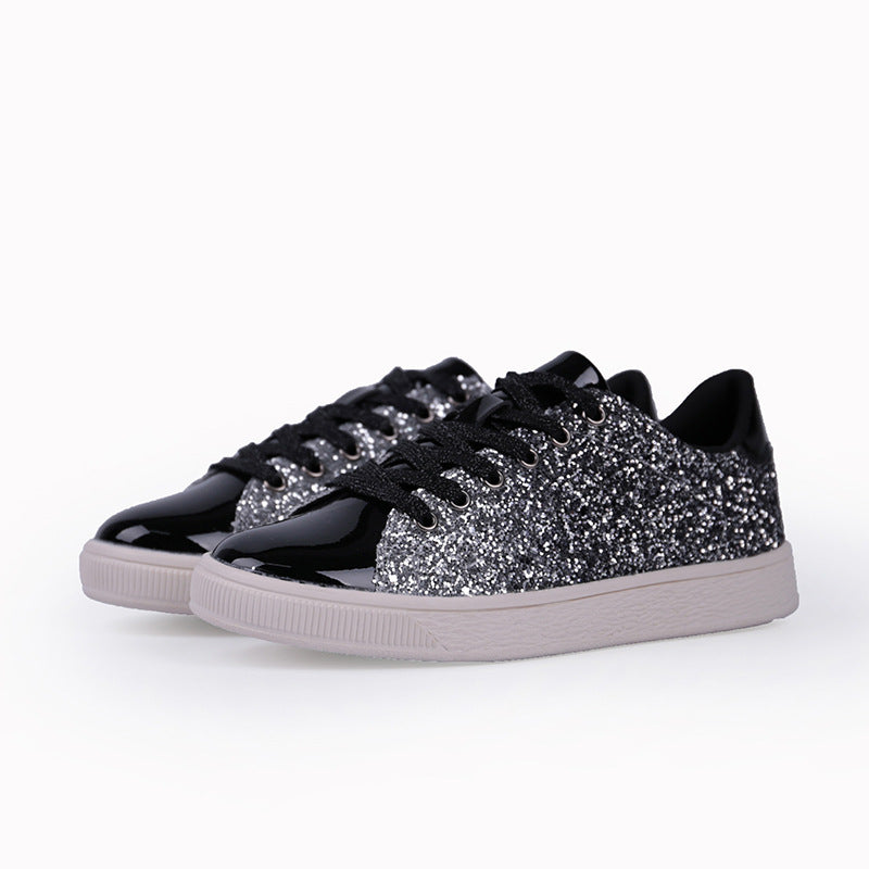 Damen Freizeit Sneakers mit glitzerndem Obermaterial und sportlicher Sohle
