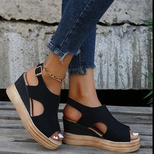 Damen Wedge-Sandalen mit offener Ferse und geschmackvollem Riemendesign R&B
