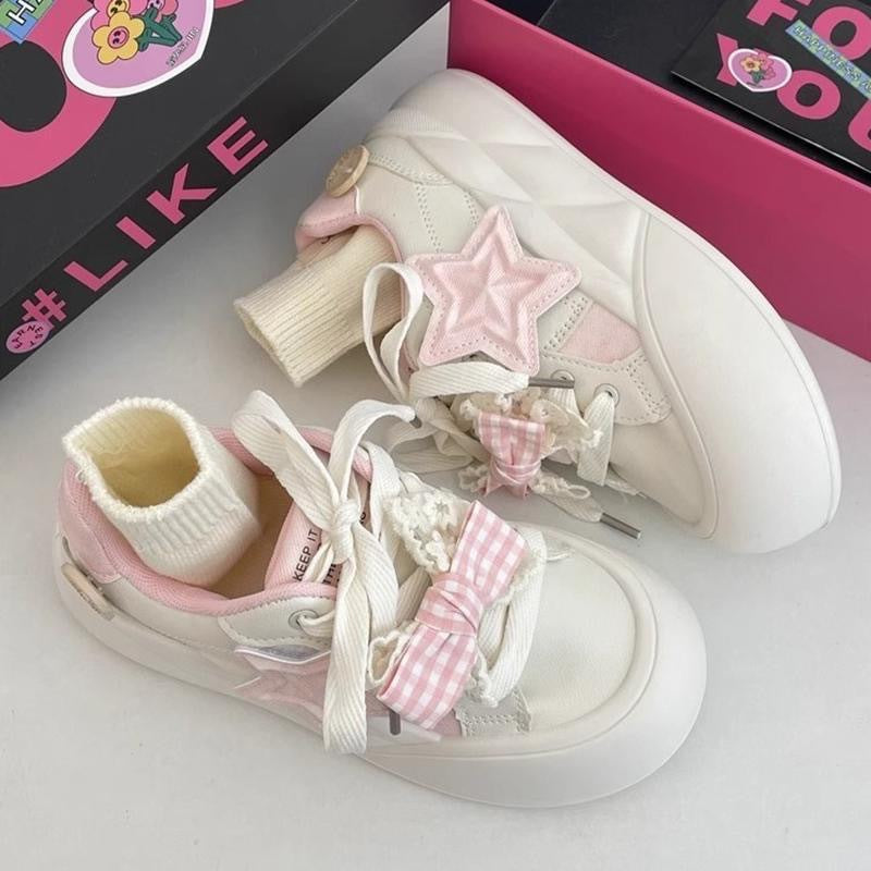 Damen Sneakers aus hochwertigem Leder mit modischem Socken-Design von