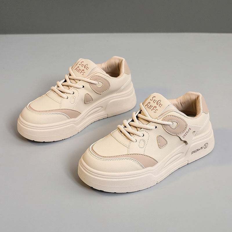 Damen modische Sneakers mit komfortabler Dämpfung und trendigen Applikationen R&B