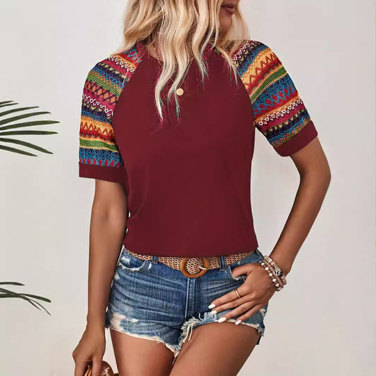 Damen T-Shirt mit bunten Ethno-Ärmeln und lässigem Schnitt R&B