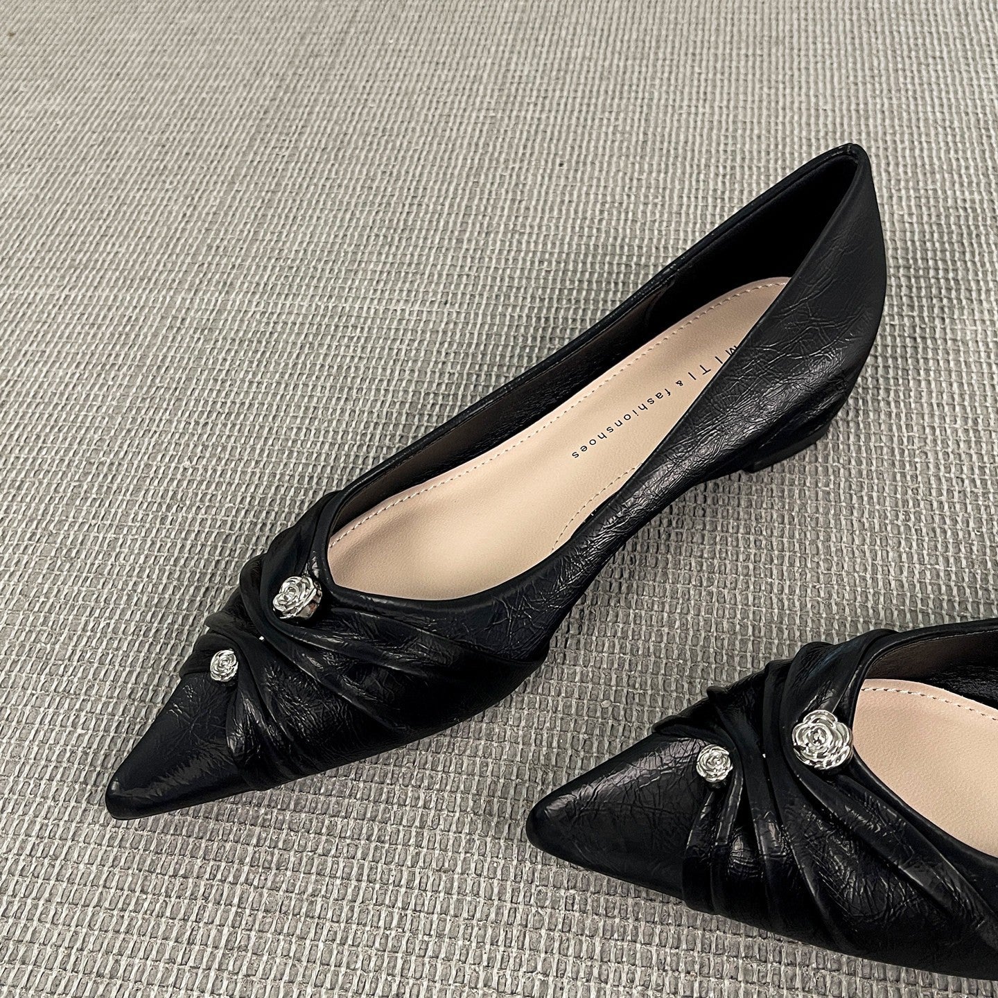 Damen elegante spitze Ballerinas mit kunstvollem Schleifenakzent R&B
