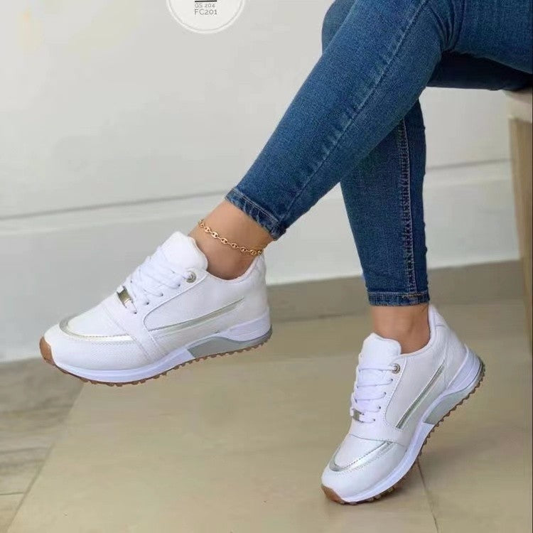 Damen Sportliche Sneakers mit modischem Metallic-Detail und rutschfester Sohle R&B