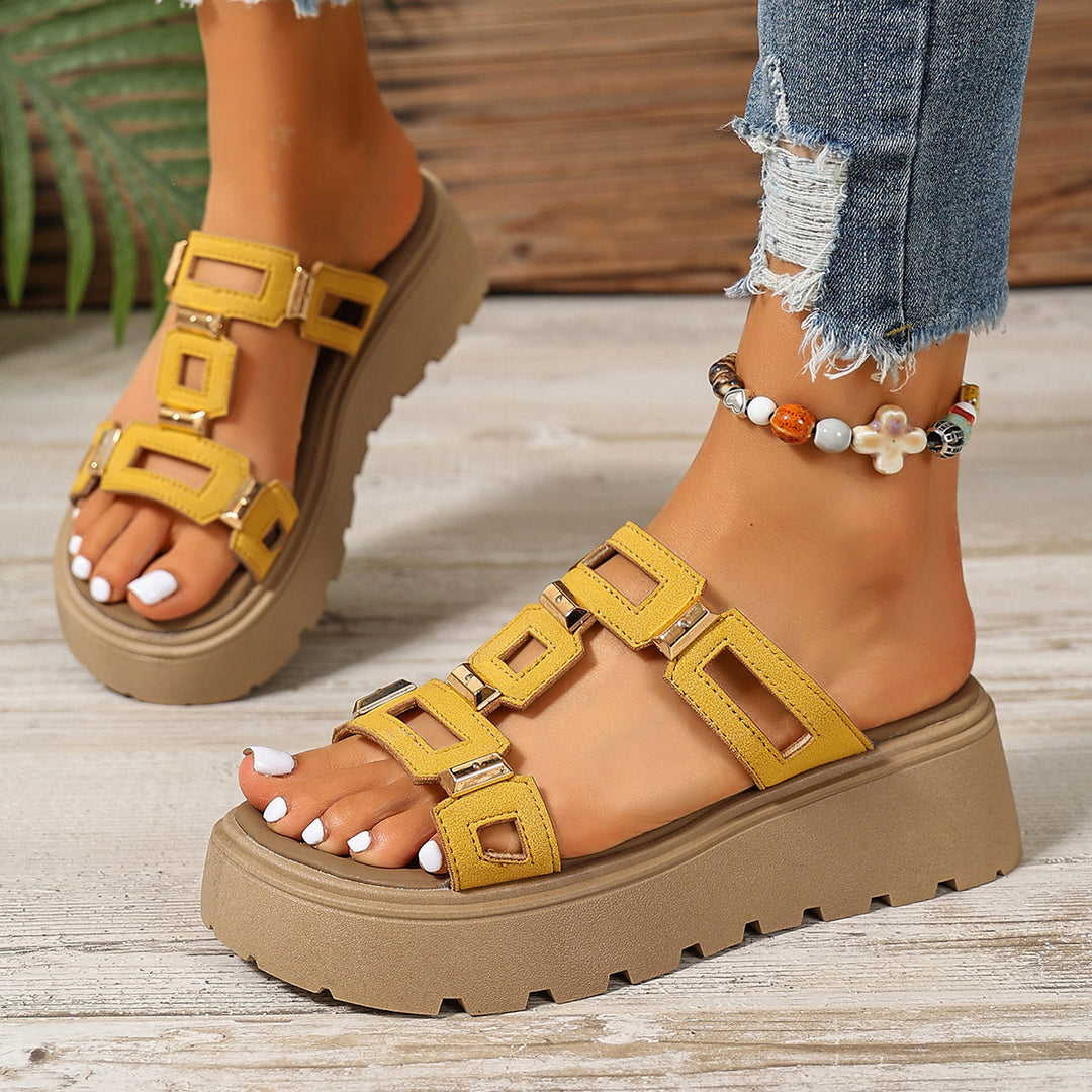 Damen Trendige Plateausandalen mit offenen Riemen und dekorativen Schnallen R&B