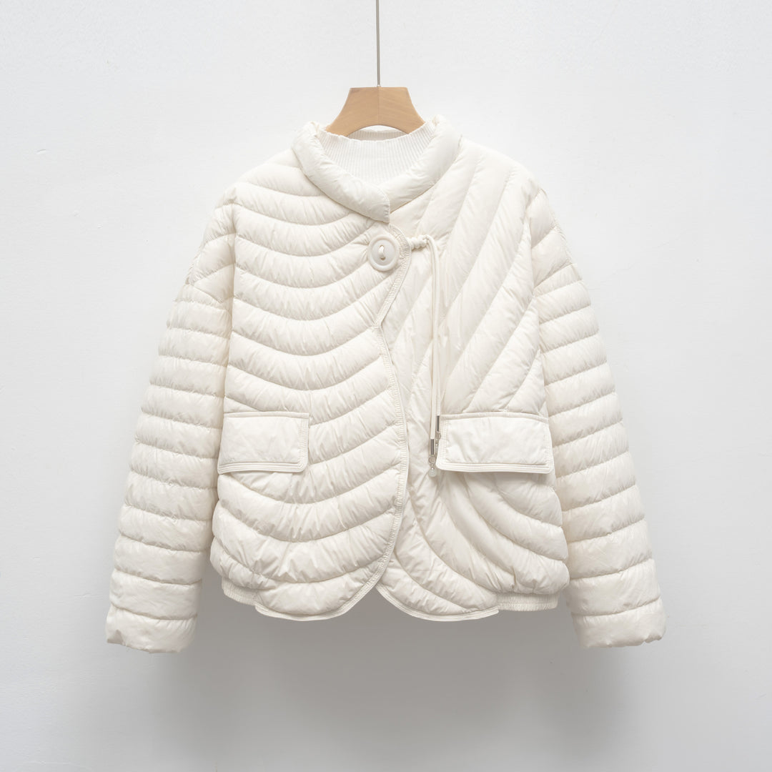 Damen modische Steppjacke mit asymmetrischem Schnitt und praktischen Taschen R&B