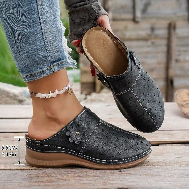 Damen bequeme Clogs mit atmungsaktivem Lochmuster und dekorativer Blumendetails R&B
