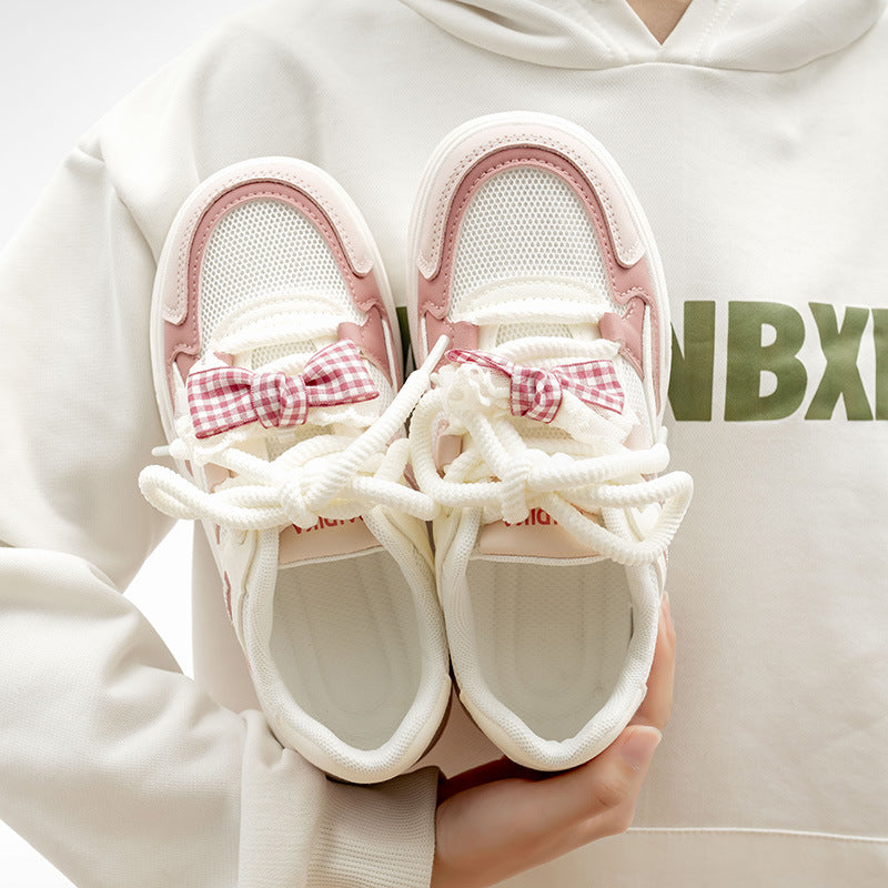 Damen Chunky Sneakers mit trendigem Design und atmungsaktiver Mesh-Oberfläche