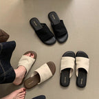 Damen modische Riemchen-Pantoletten mit breitem Fußbett