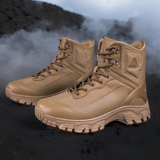 Herren Hochleistungs Trekkingstiefel mit rutschfester Sohle und atmungsaktivem Obermaterial R&B